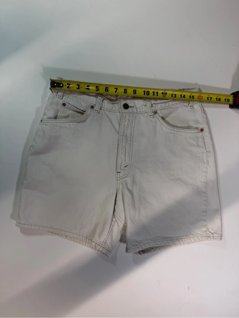Levi's White Denim Jeans Shorts with Orange Tab
